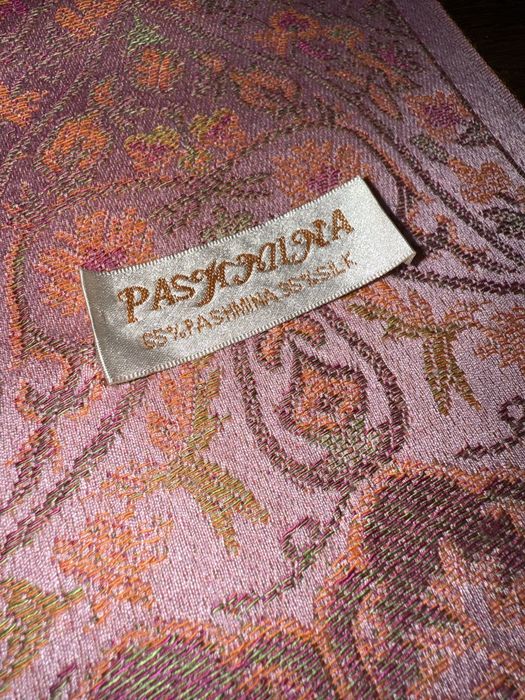 Jasnorozowy kaszmirowy szal 70% Kaszmir 30% Jedwab