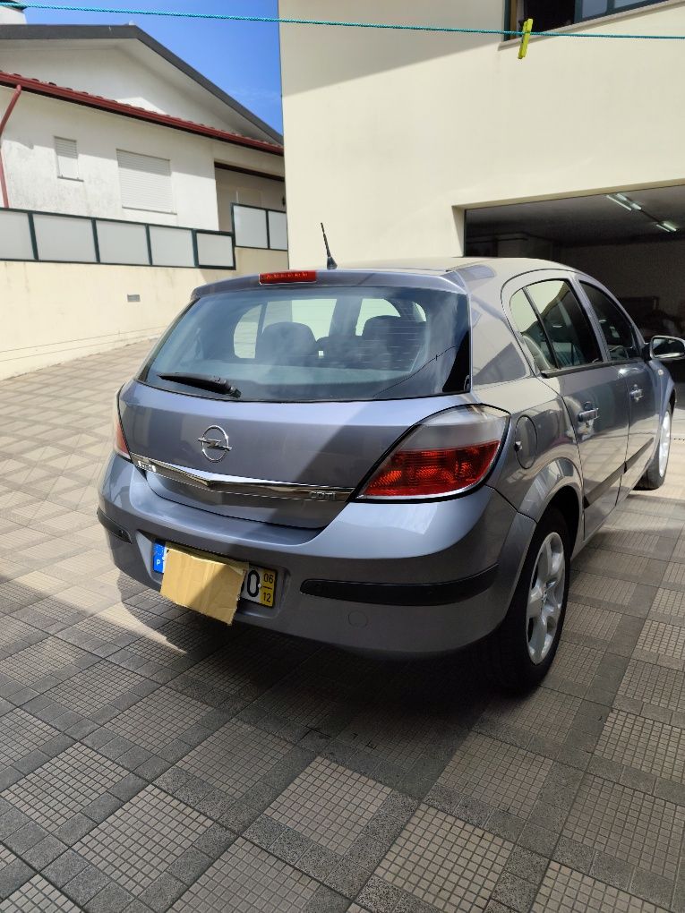 Opel Astra 1.3 cdti