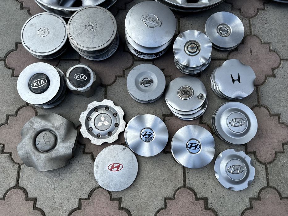 Ковпачки колпачки на диски заглушки