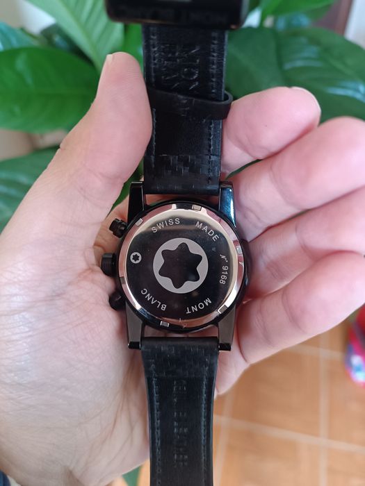 Relógio estilo Montblanc