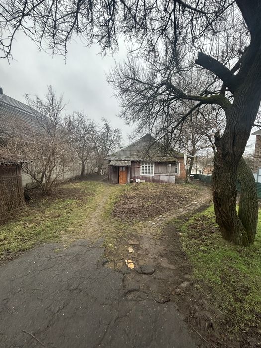 Продам 4 кімнатну квартиру на землі на Псільській.