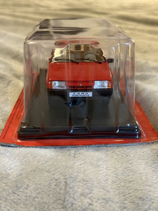 коллекционные модели машин масштаб 1 43