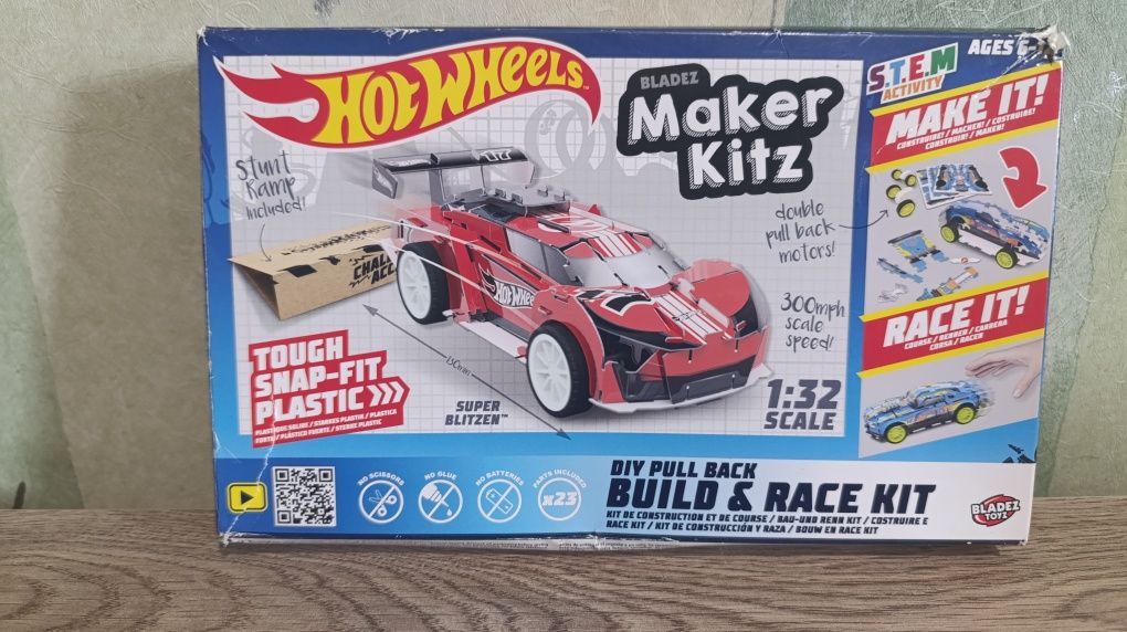 Конструктор  Hot Wheels збірна модель