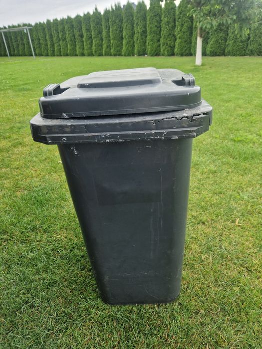 Pojemnik na śmieci Kosz kubeł 120l