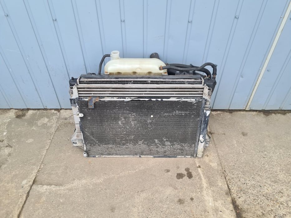 Chlodnice Wentylator Toyota Corolla Verso 2.2 D4D