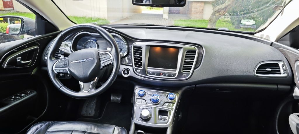 Sprzedam Chrysler 200 C