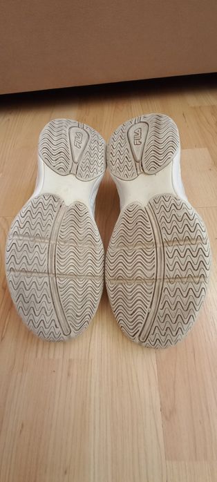 Buty damskie FILA rozmiar 38/23.5cm