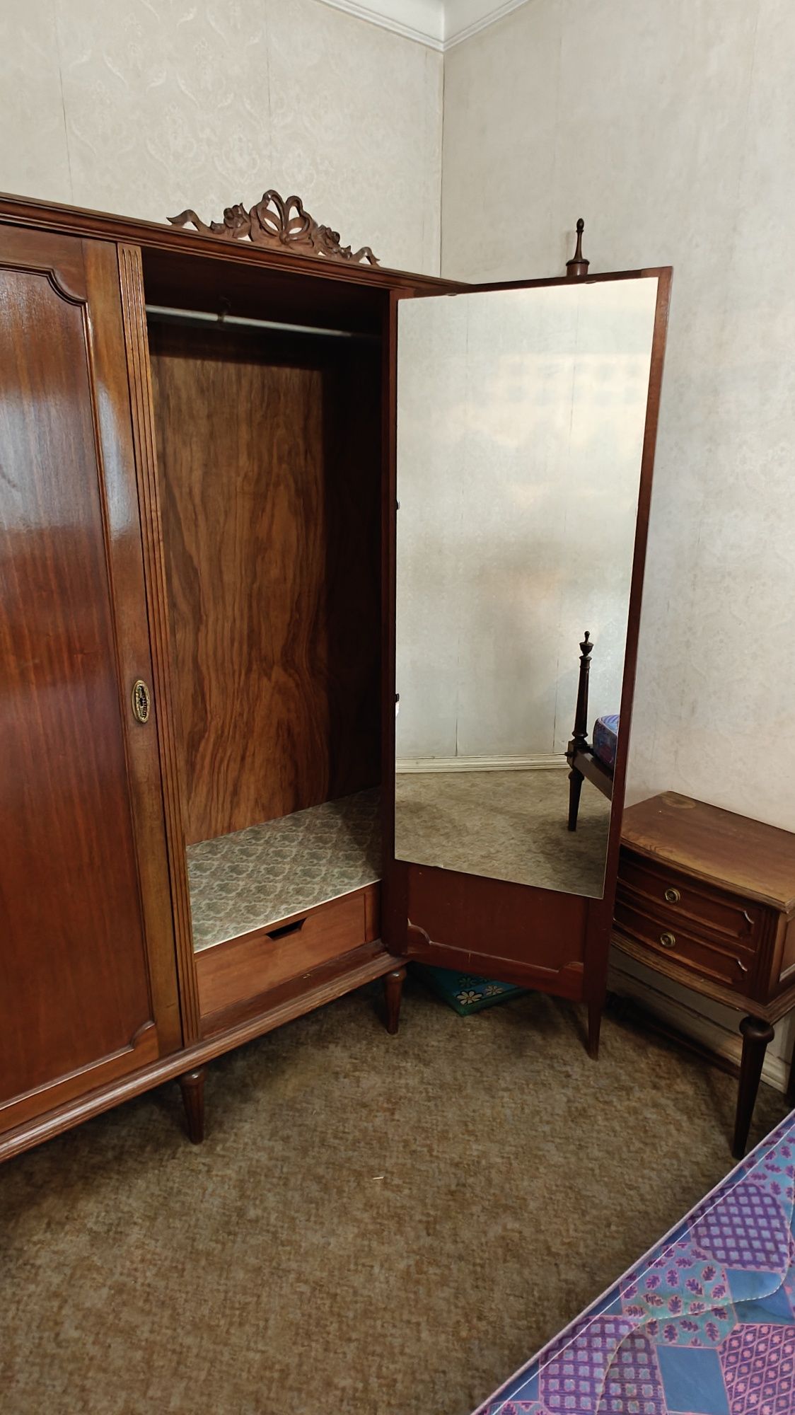 Mobília de quarto Vintage completa com colchão incluído