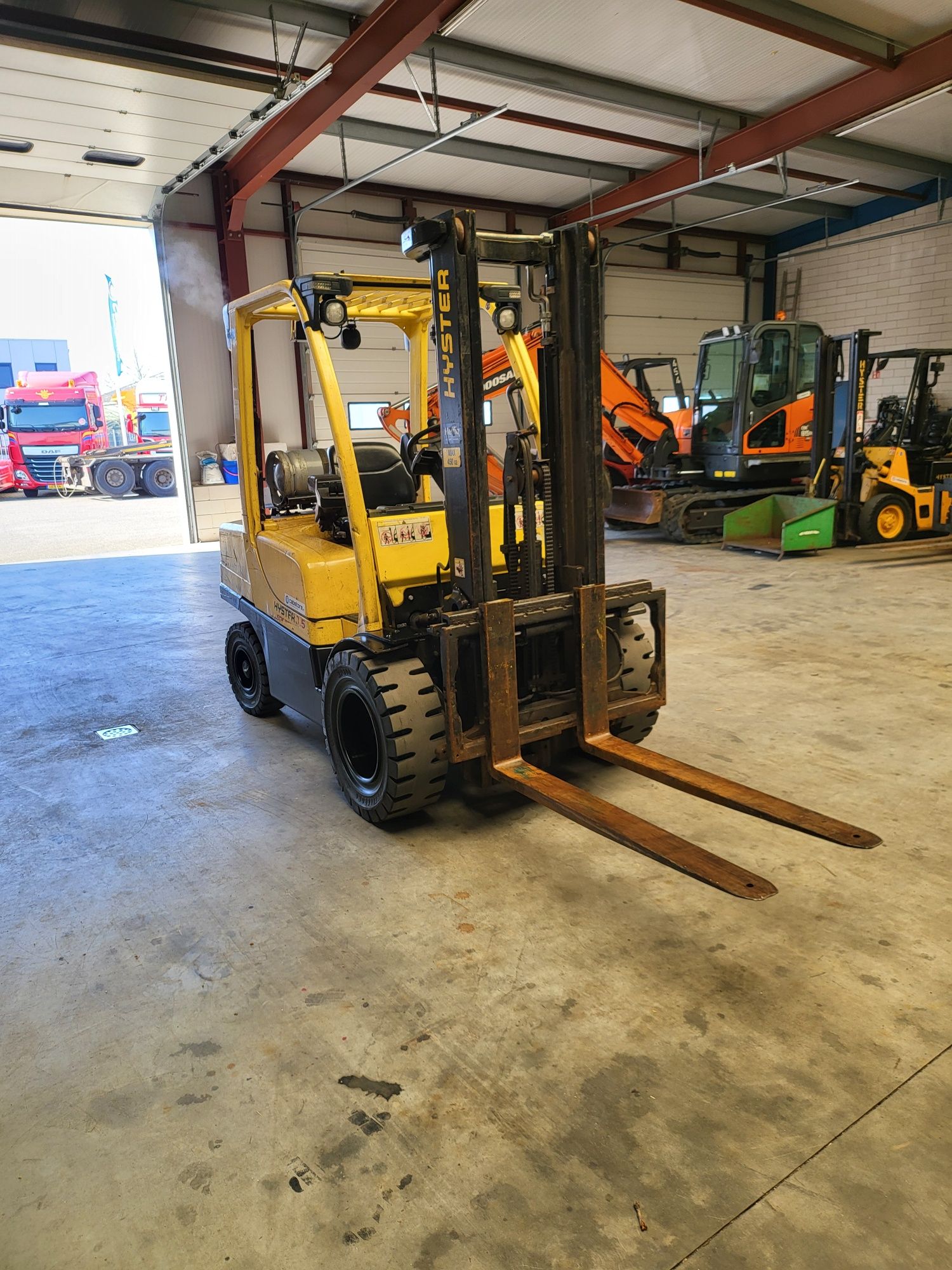 Wózek widłowy Hyster H 3.5 FT gaz sprowadzony sprowadzony