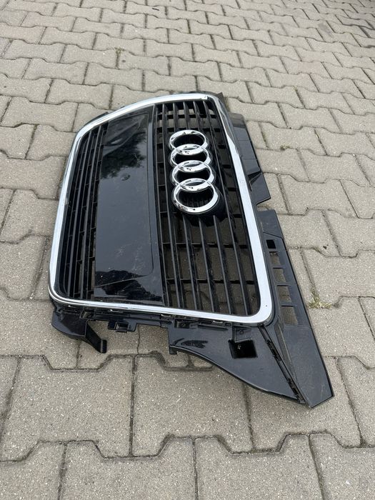 Grill Atrapa Audi A3 8P0 LIFT Cały Ładny Oryginał