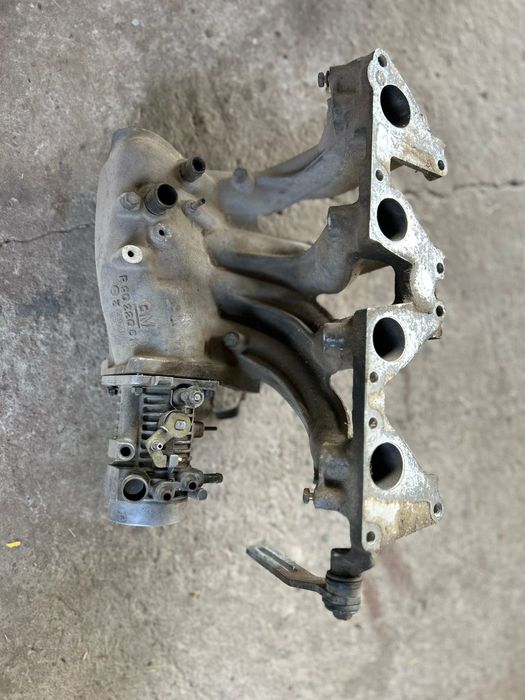 Випускний колектор opel omega a