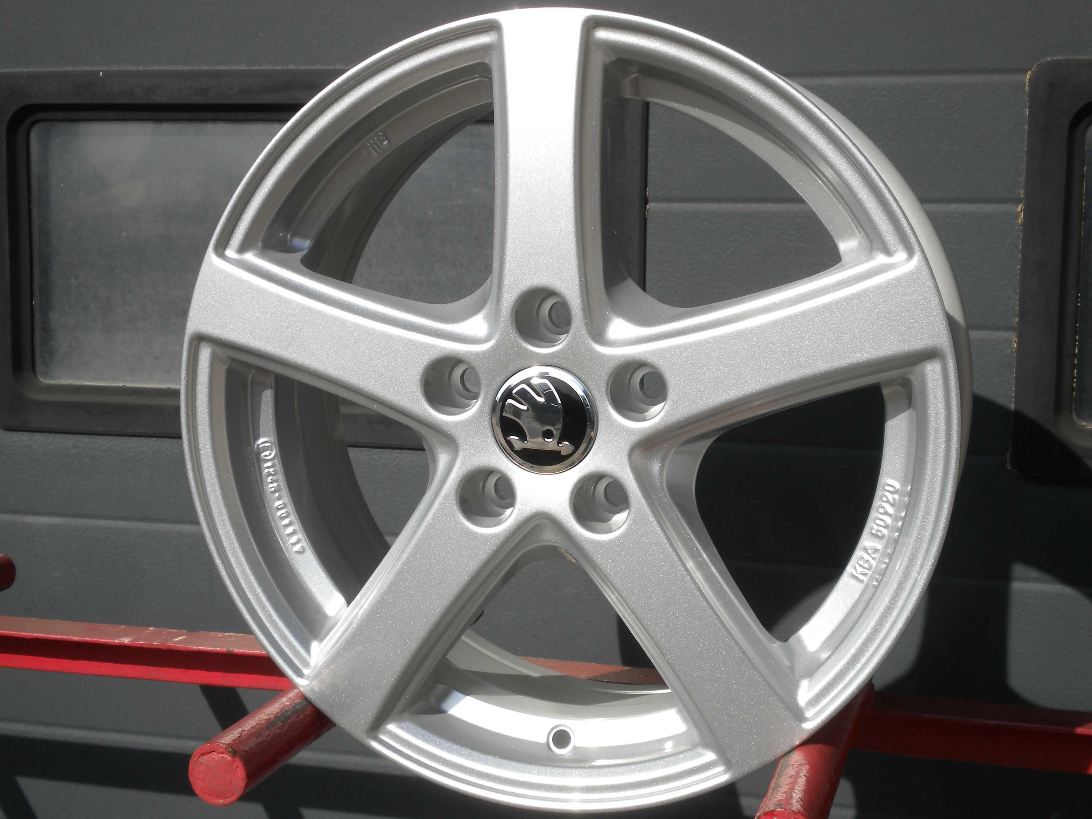 Felgi aluminiowe Alutec 16 5x112 Skoda Octavia II III IV