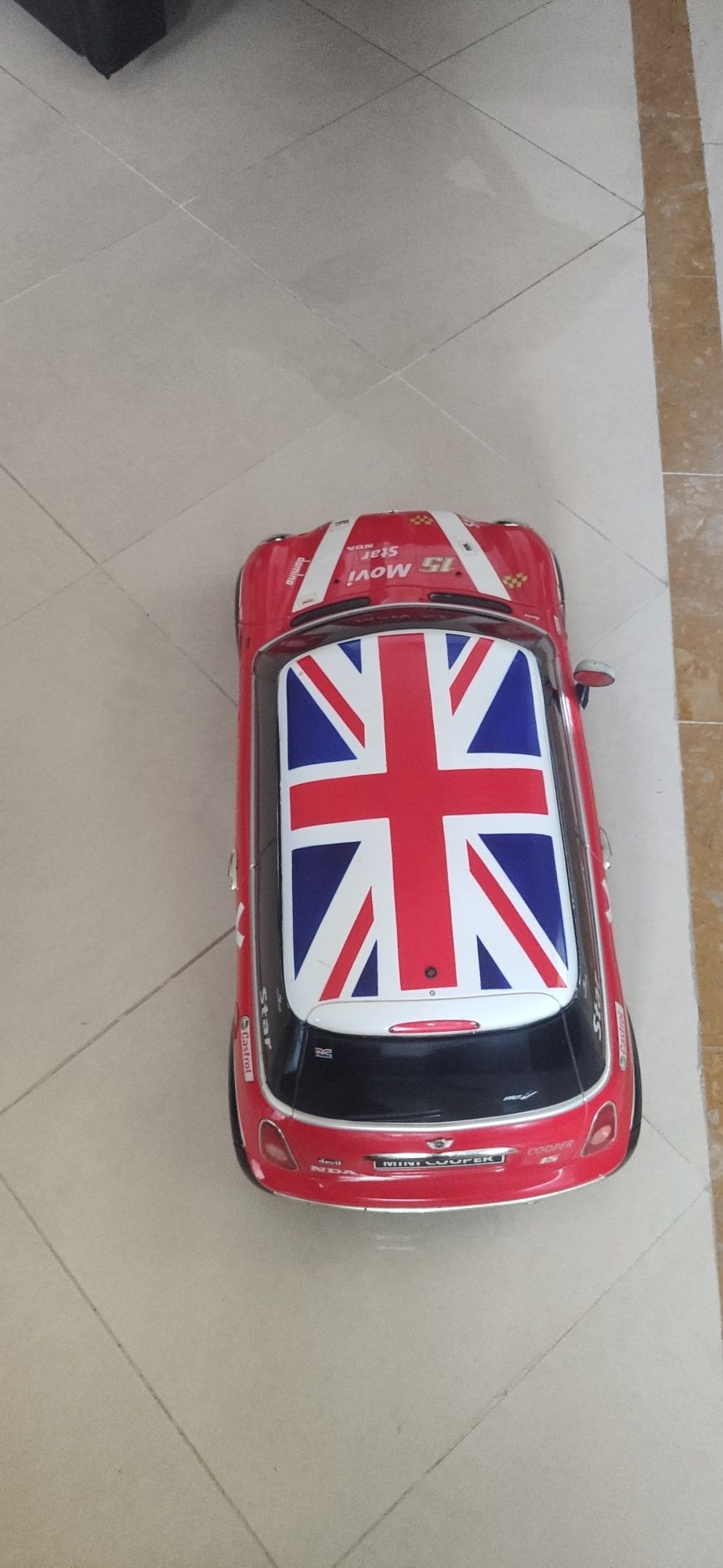 Mini de brincar com aproximadamente 40 cm