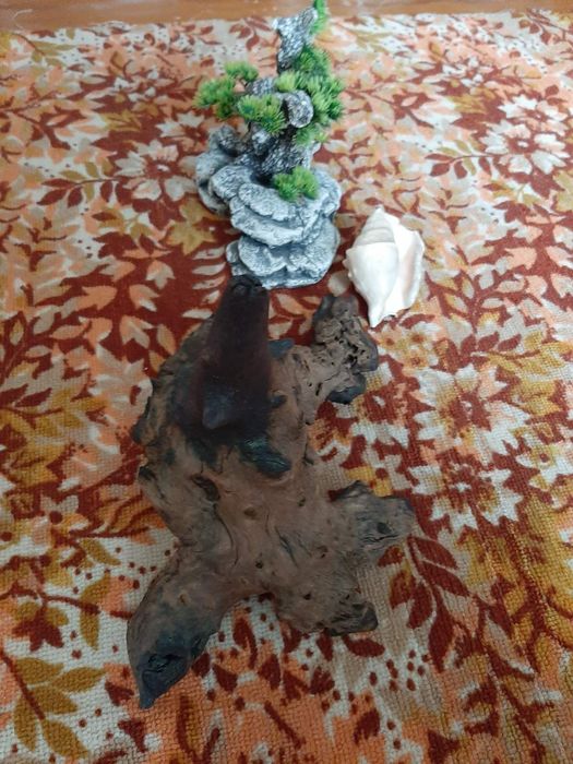 Аквариум для рыбок 200л.