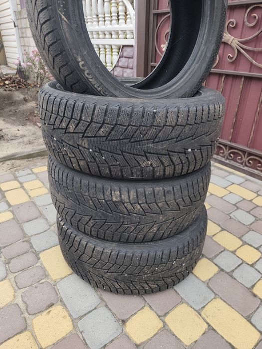 Автомобільні шини