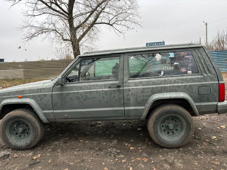 Jeep cherokee універсал