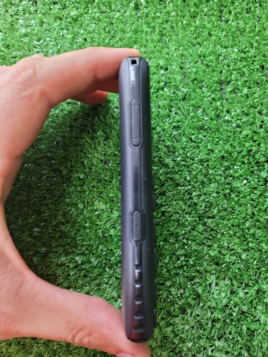 Мобільний телефон, кнопочний телефон,  без АКУМУЛЯТОРА