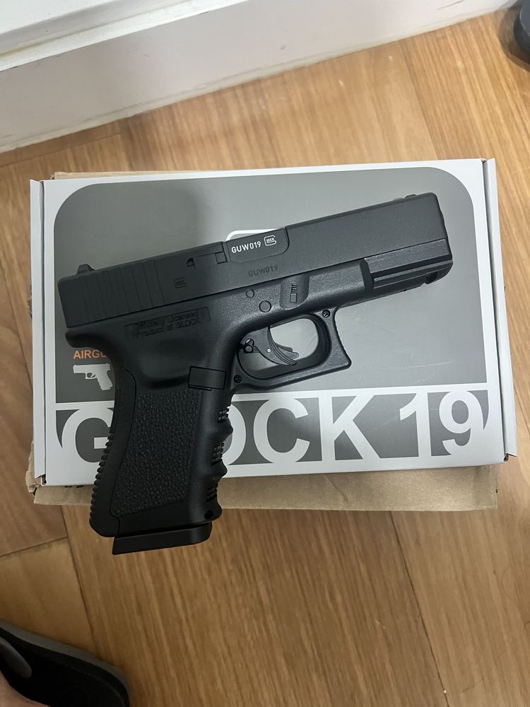 Air soft Glock 19 Nova