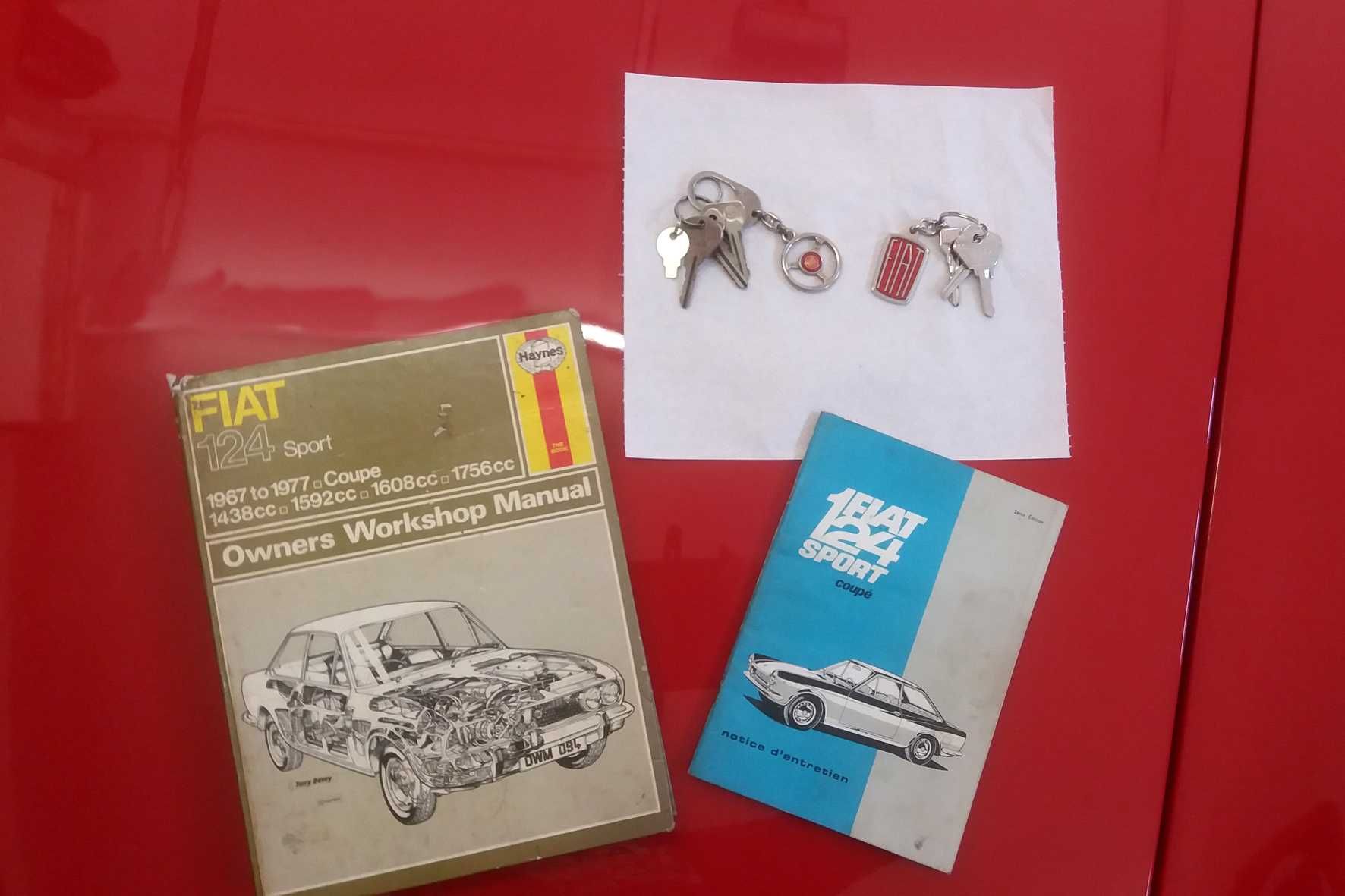 Carro de coleção antigo