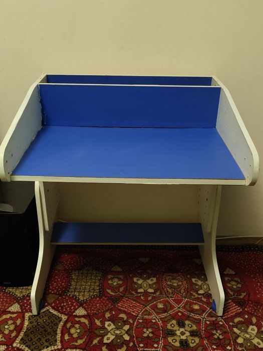Срочная продажа Парта трансформер для школьников