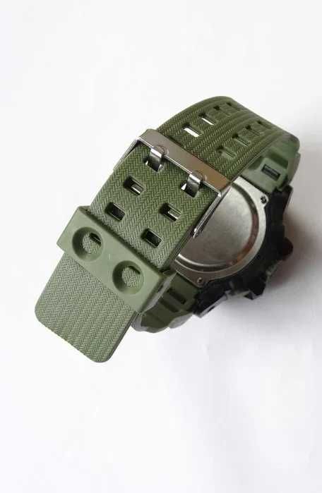 Militarny zegarek elektroniczny zielony sportowy cyfrowy luma WR30