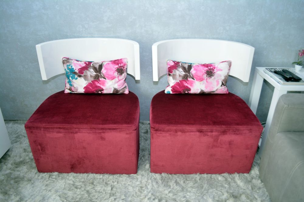 Cadeirões decorativos