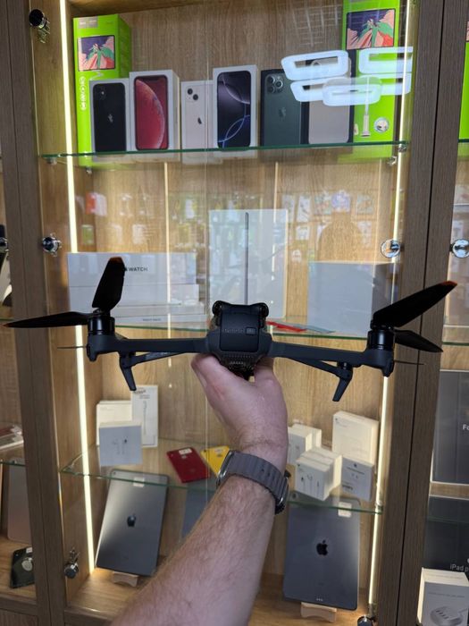 Mavic 3 Pro в ідеальному стані б/в