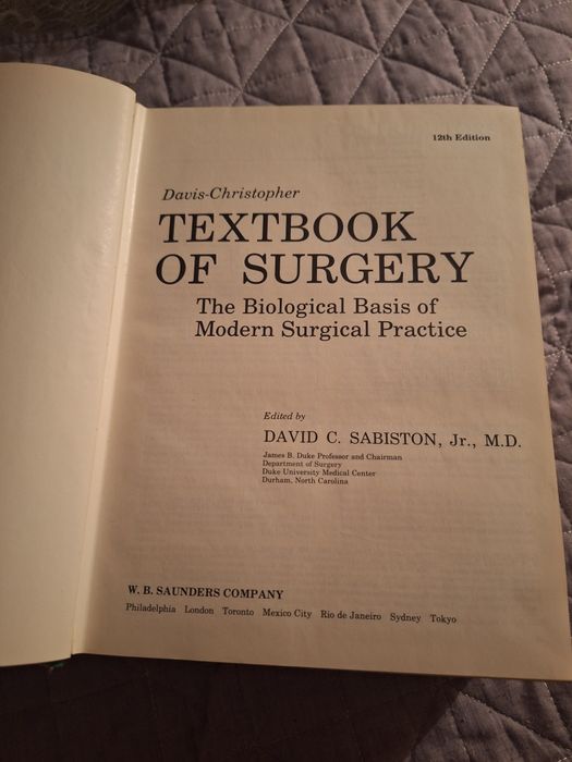 Textbook of Surgery-Davis Christopher