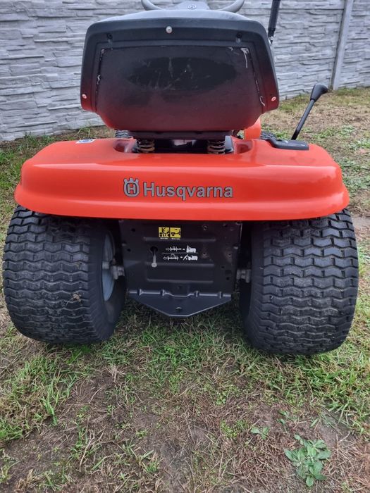 Traktorek Kosiarka HUSQVARNA YTH130