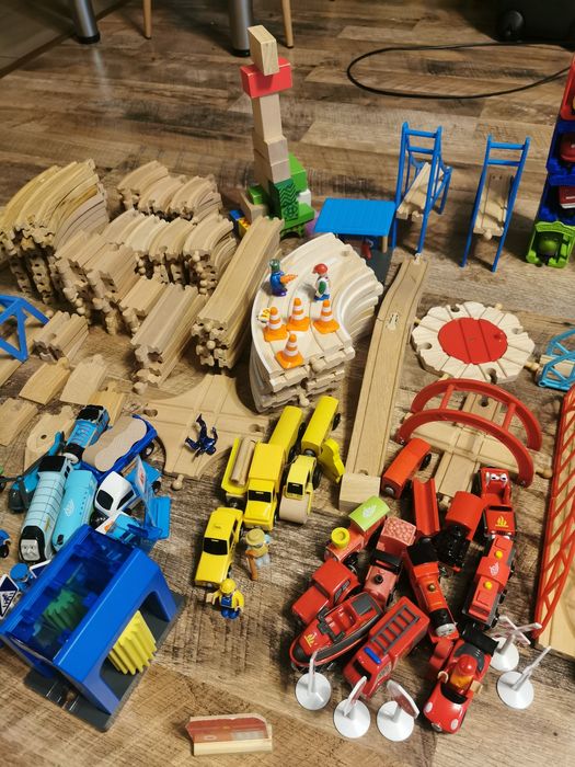 Mega Zestaw drewnianych torów.