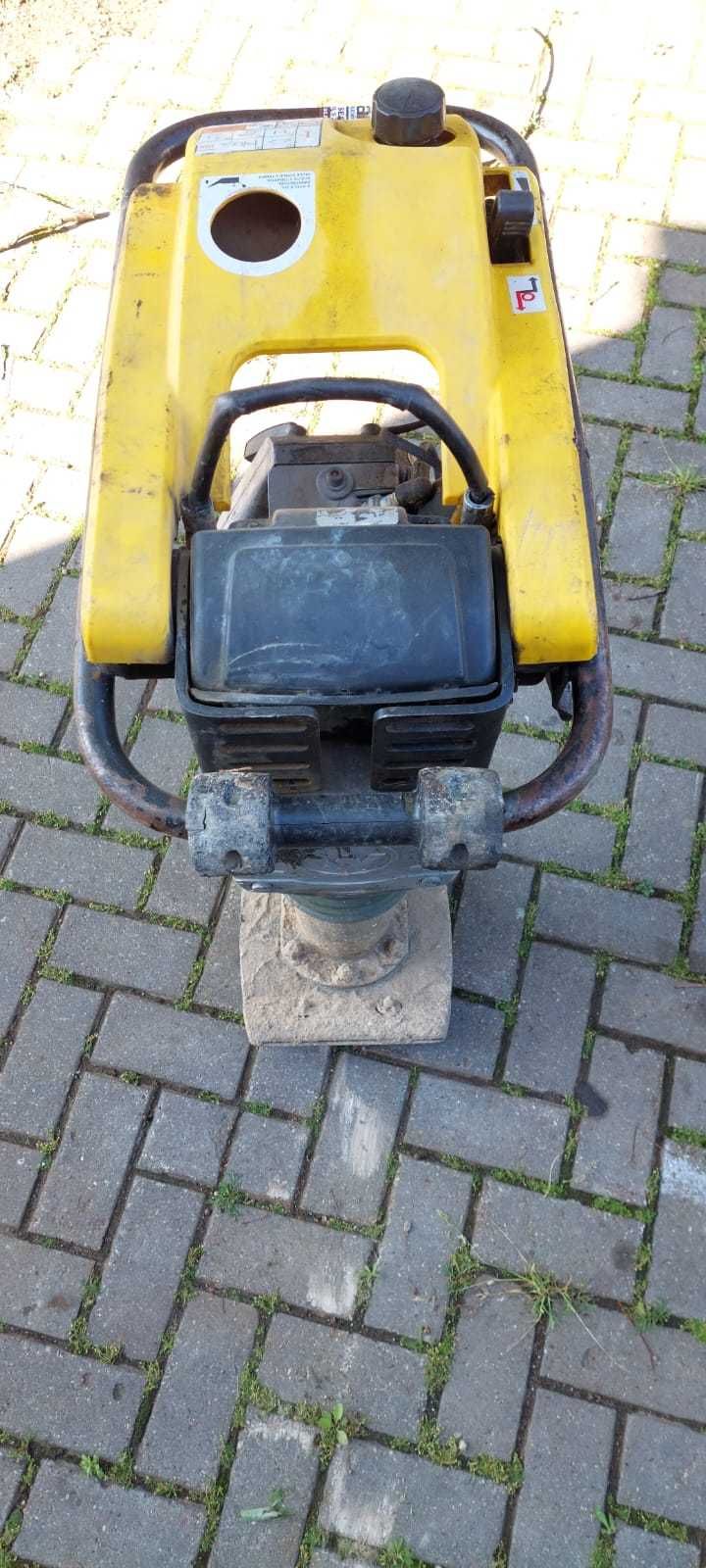 Skoczek Wacker Neuson BS50-2i