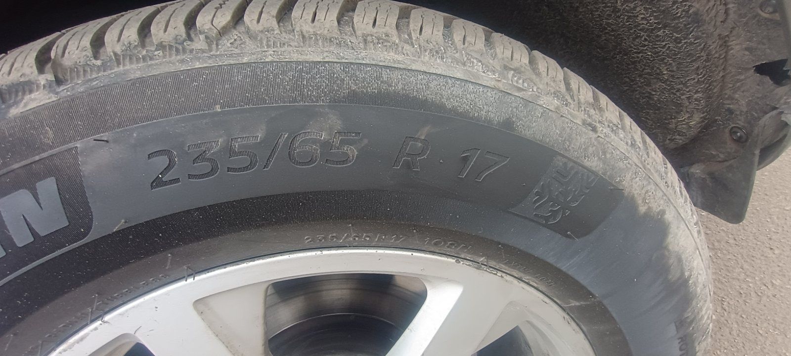 Продам Audi q5 quattro
