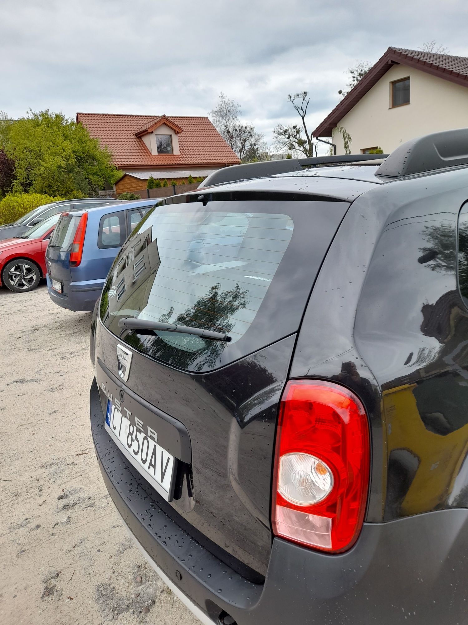 Dacia duster 1,6 benzyna plus LPG 2012