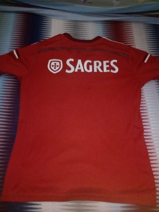 T-shirt oficial do Benfica