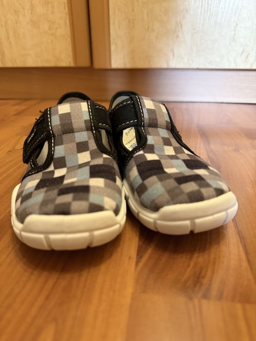 Тапки дитячі, 31 розмір.