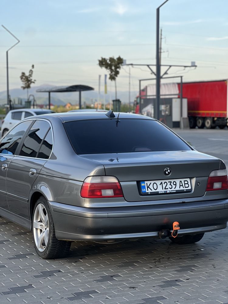 Продам BMW e39 522i в ідеальному стані