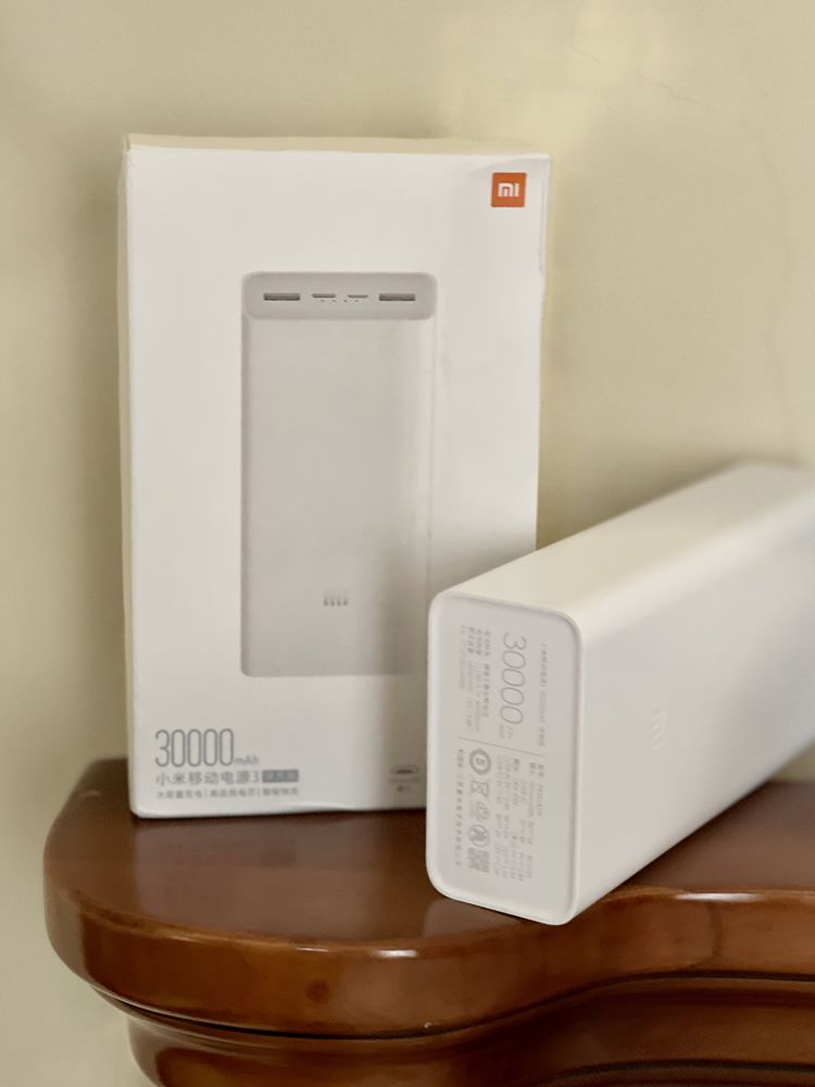 Новий павер банк Xiaomi 3 на 30000 mah 18w