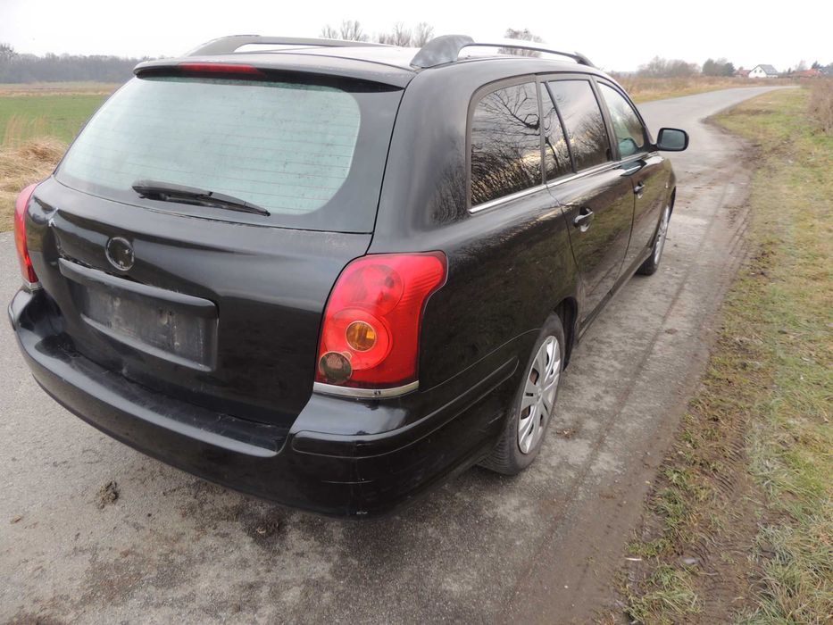 Auto na części wszystkie części Toyota Avensis T25 03,04,05,06,07-09
