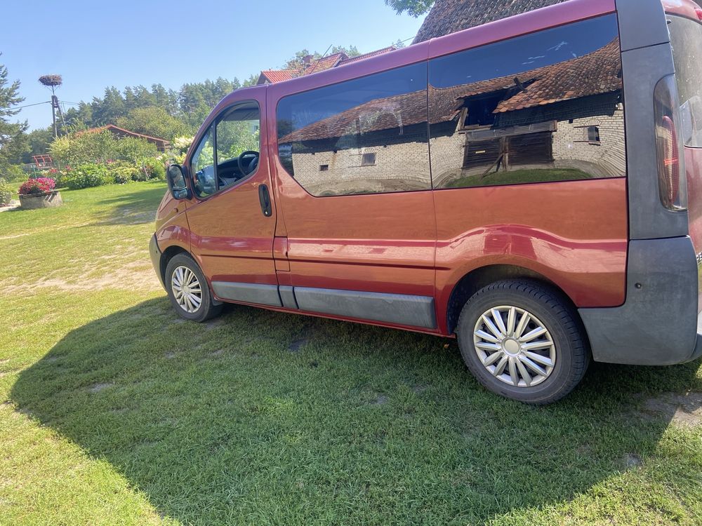 Opel vivaro 2.5 cdti