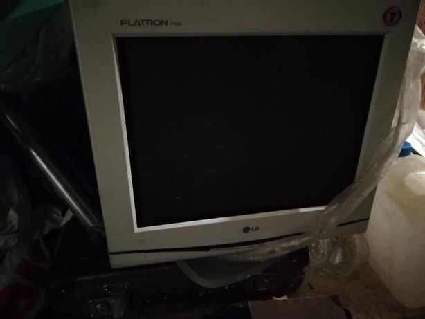 Monitor LG flatron 17 F700B
