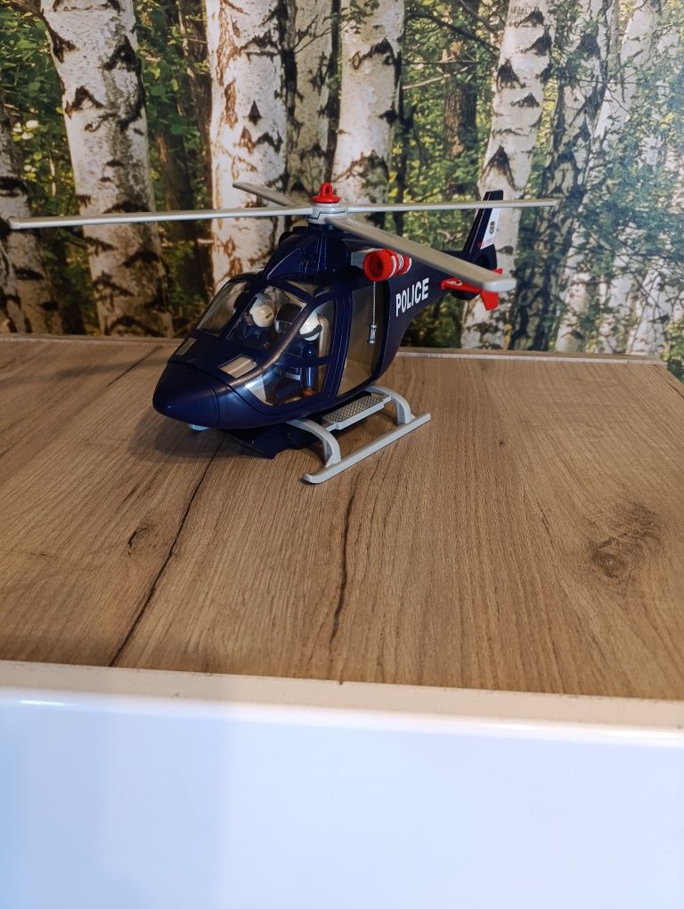Playmobil helikopter policyjny.