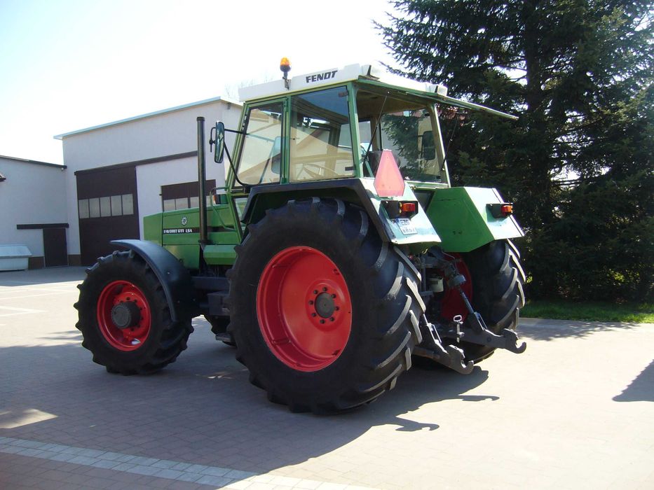 Ciągnik Fendt 611 LSA  612LSA 614LSA 615LSA