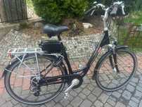 Rower elektryczny Cortina  rama 53 cm.  kola 28