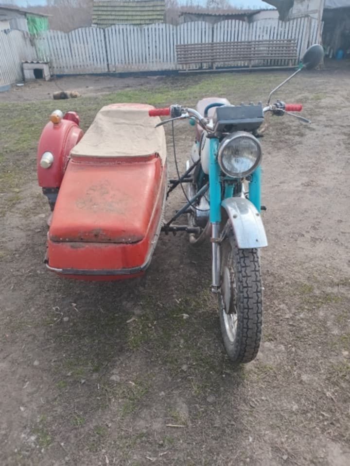 Продам мотоцикол планєта 3