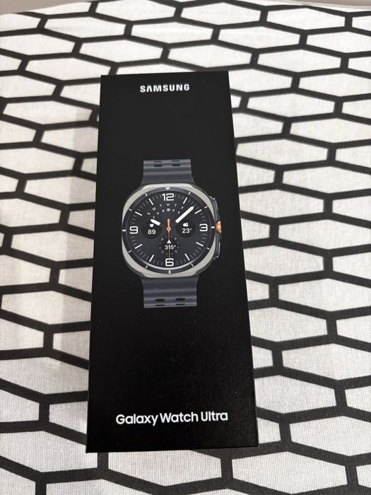 Samsung Galaxy Watch Ultra Smartwatch 47mm LTE 4