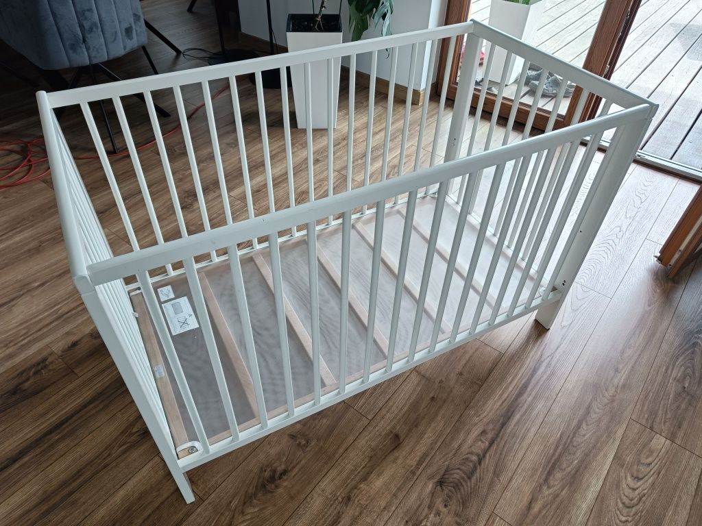 Łóżeczko dziecięce Ikea plus materac