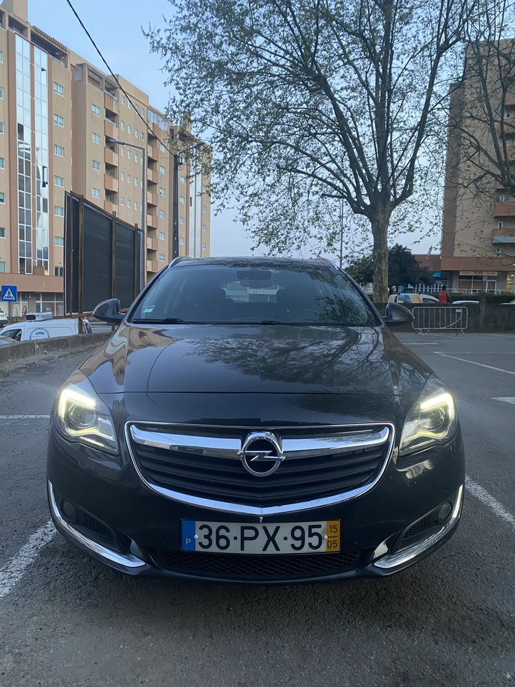 Opel Insígnia Sports Tourer 2.0 140CV