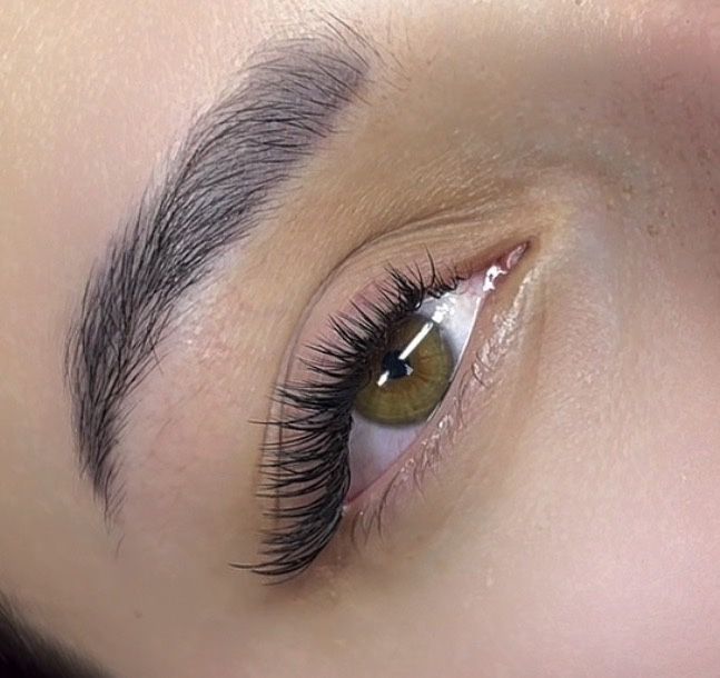 Услуги по наращиванию ресниц Холодная гора