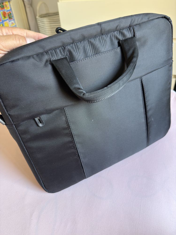 Bolsa Portátil DELL com Alça - 14” - Nova