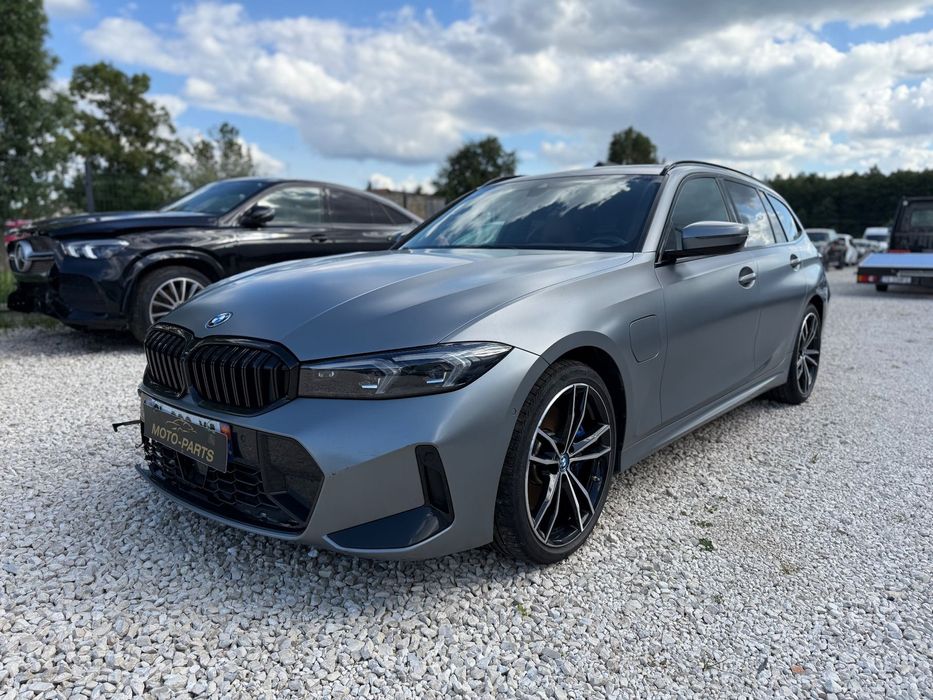 BMW Seria 3 330e LCI M Pakiet Panorama